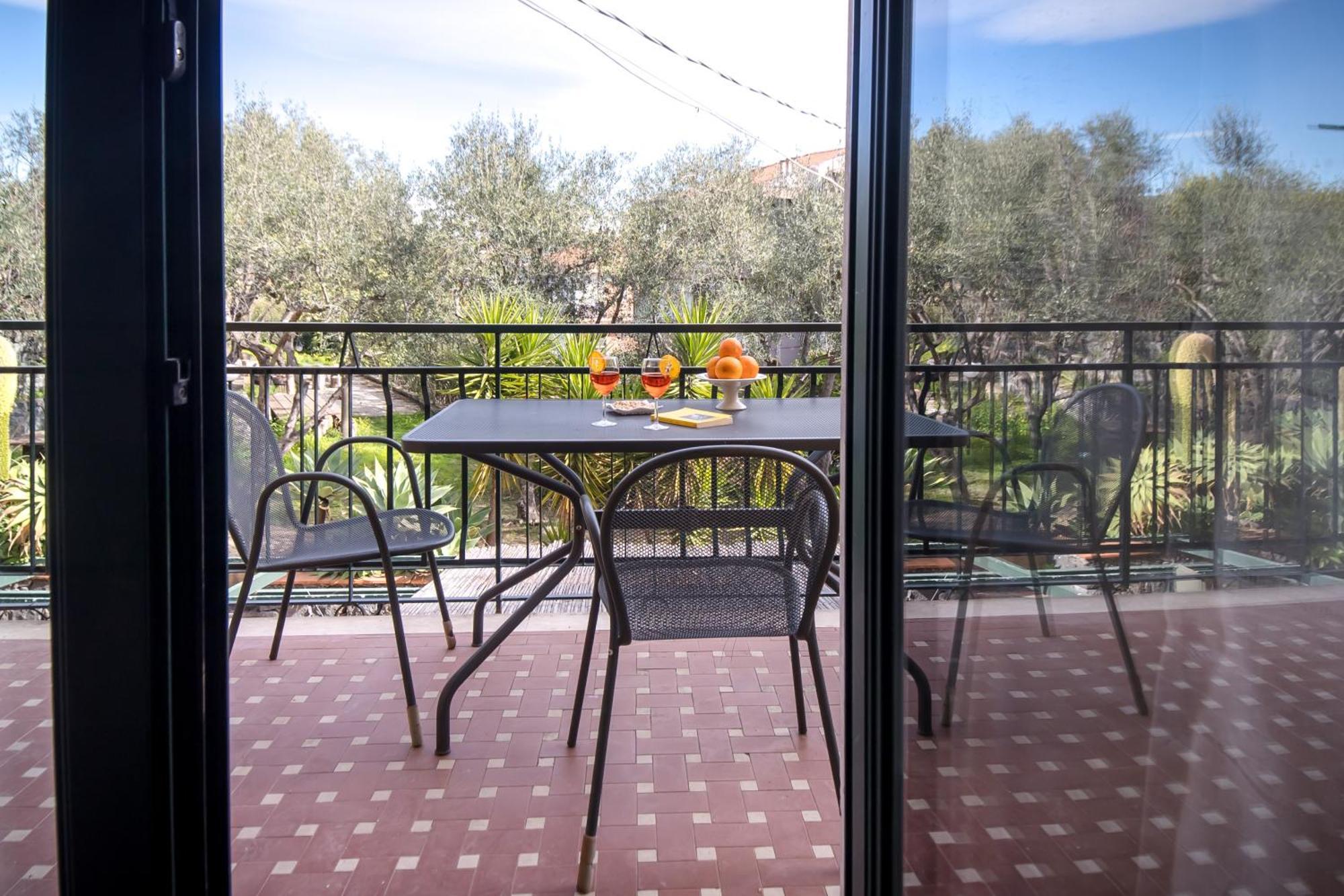 Villa Delle Palme Ачитреца Екстериор снимка